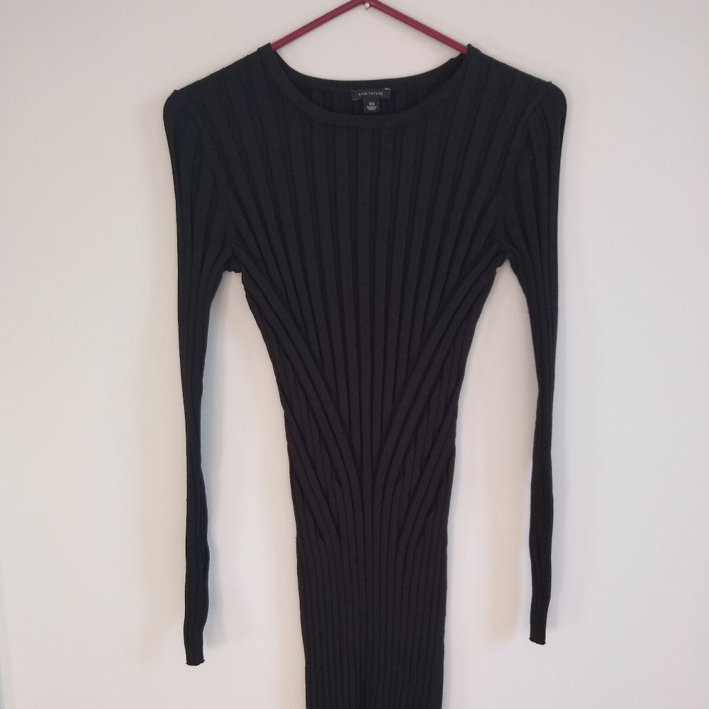 Ann Taylor Skinny (Stretchy) Little Black Dress XS